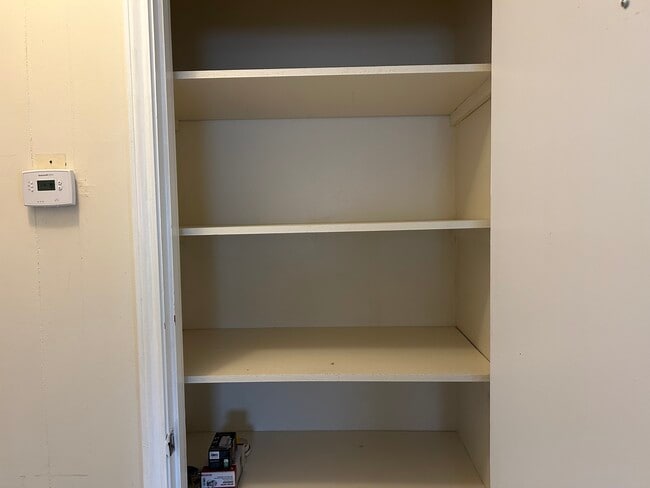 Building Photo - 1802 Vine St