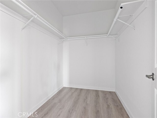 Building Photo - 8411 Buckthorn Ave