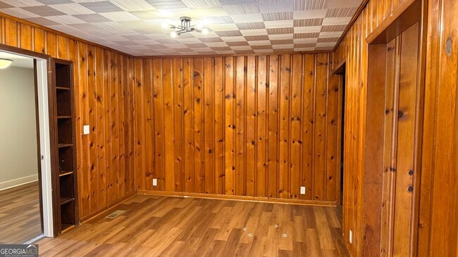 Building Photo - 42 Bagwell Dr