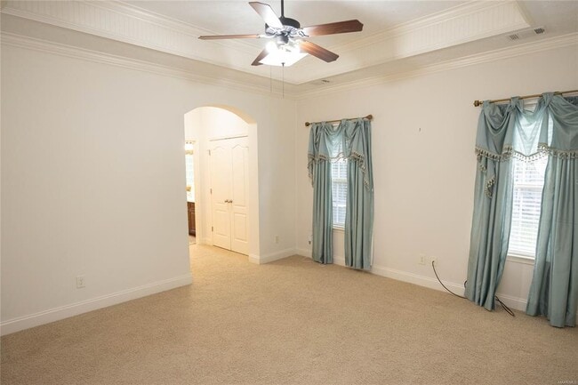 Building Photo - 106 Sweet Meadow Ct