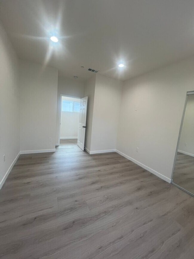Building Photo - 7317-7321 Garden Grove Avenue