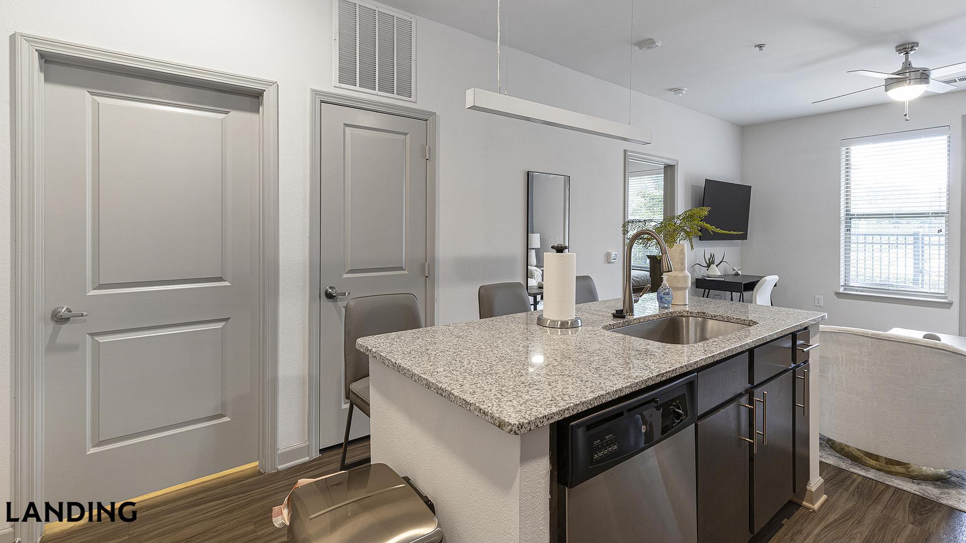 Building Photo - 2800 NE Green Oaks Blvd