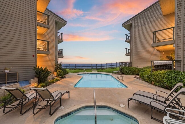 Building Photo - 940 Sealane Dr