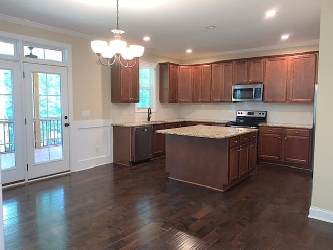 Building Photo - Adorable Ranch Home in a Great Neighborhood!