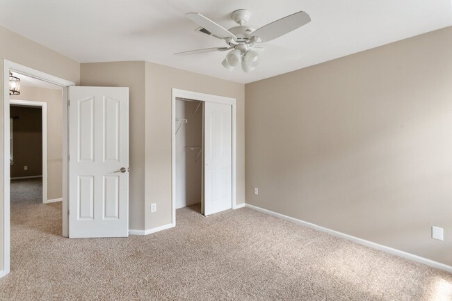 Building Photo - Spacious Kiln Creek Home with Smart Tech, ...