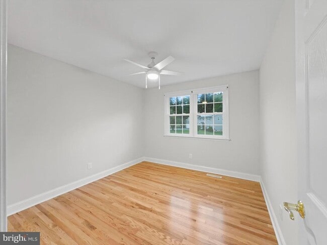Building Photo - 10034 Chatelaine Cir