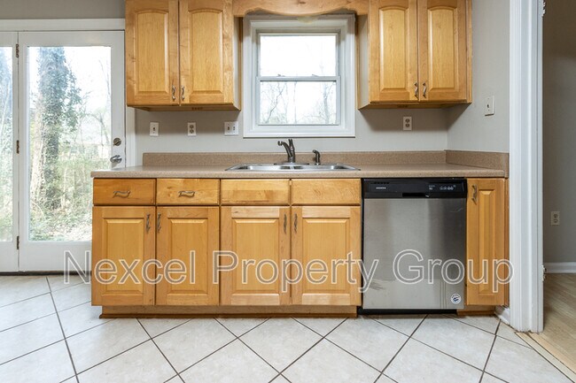 Building Photo - 5334 Wythe Cove