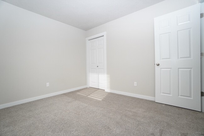 Building Photo - 13776 S Piano Ave