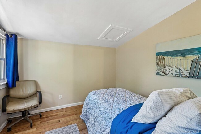 Building Photo - 59 Deer Trail S