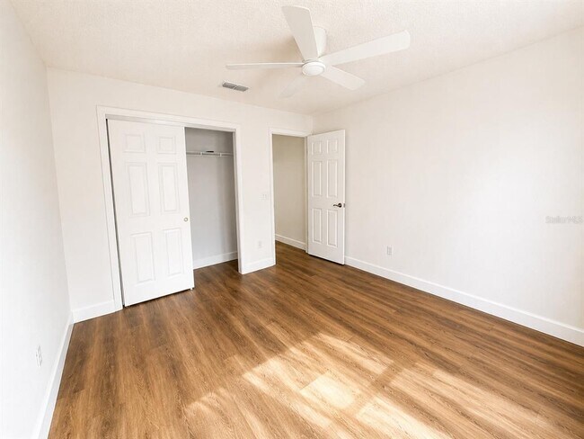 Building Photo - 1211 Cabella Cir