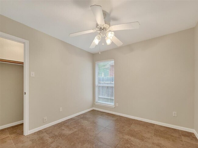 Building Photo - 13412 Equestrian Cove