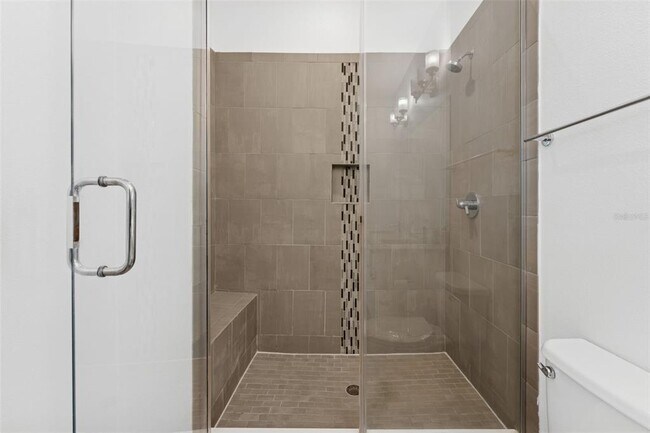 Building Photo - 4810 W McElroy Ave