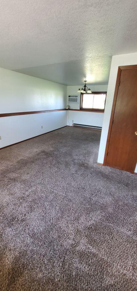 Building Photo - 2 bedroom in Billings MT 59105