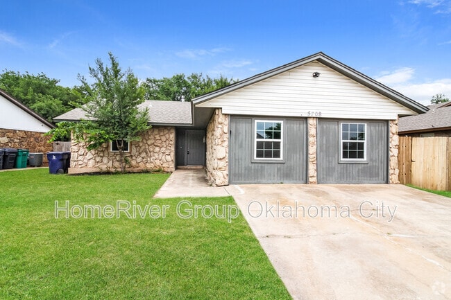 Building Photo - 5708 S Briarwood Dr