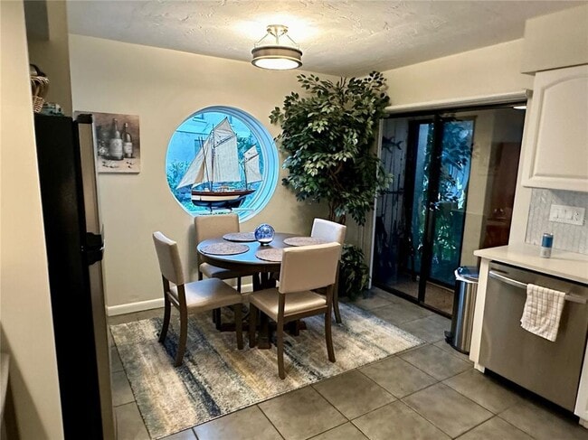 Building Photo - 8626 54th Ave W