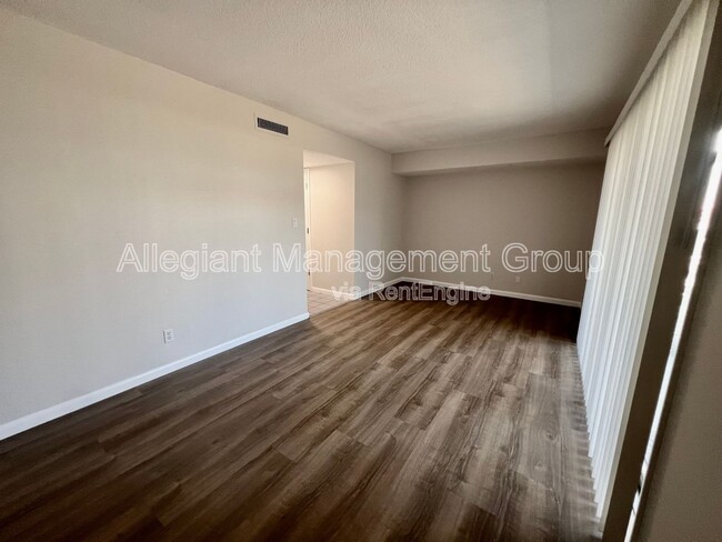 Building Photo - 3007 George Mason Ave