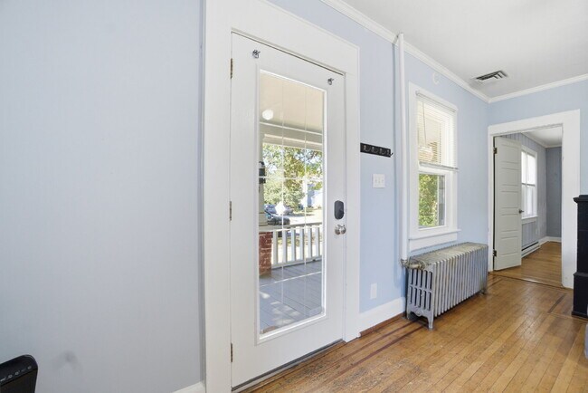 Building Photo - 4BR / 2BA House Near ODU