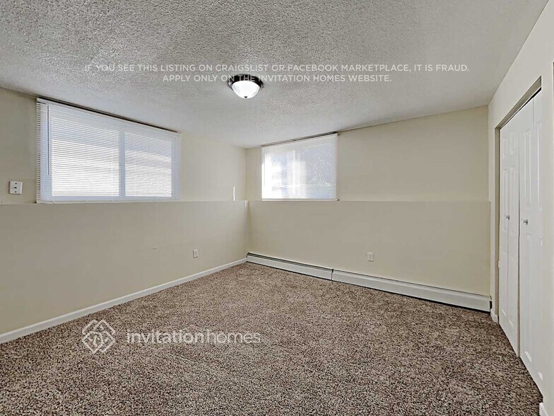 Building Photo - 1146 7th Ave S