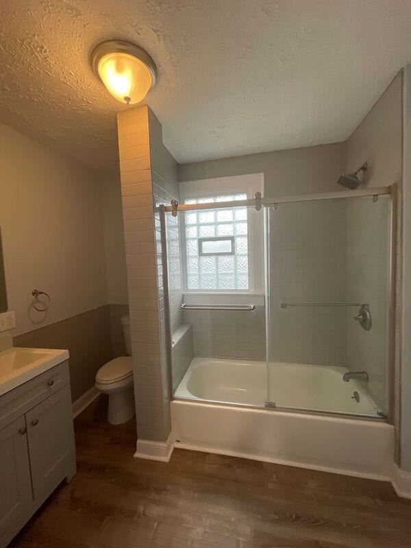 Building Photo - 931-933 E. Whittier Street