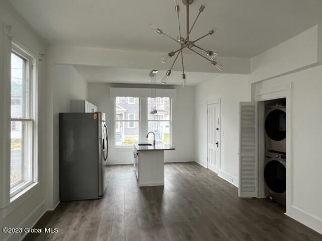 Building Photo - 15 Putman St