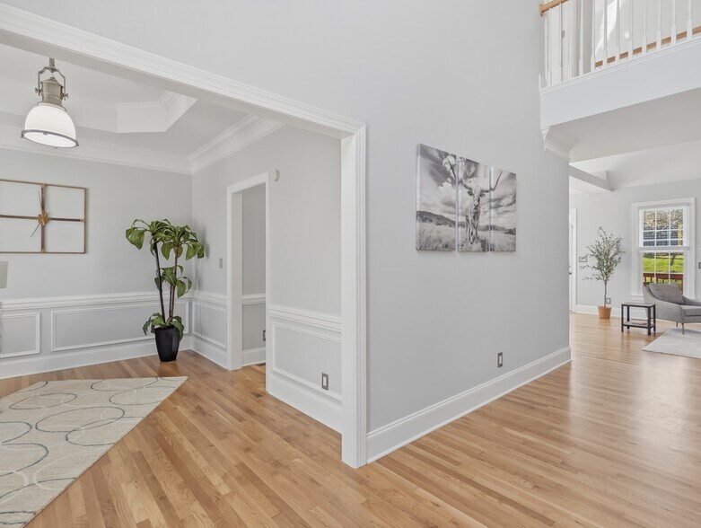 Building Photo - 6624 Barton Creek Dr