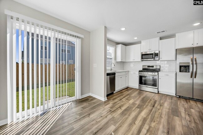 Building Photo - 218 Bones Rd