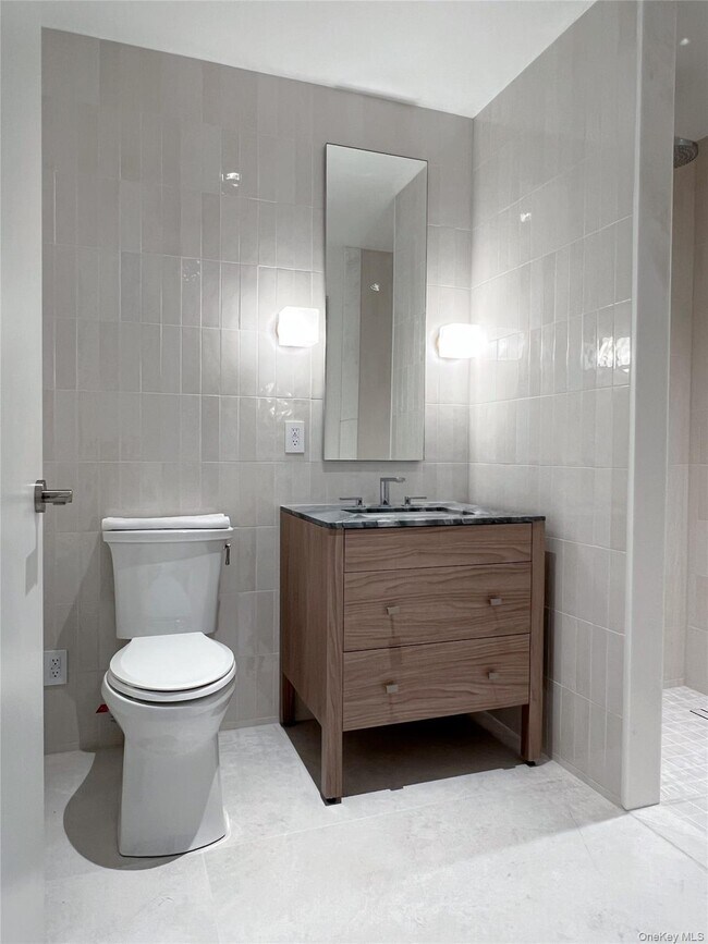 Building Photo - 30-55-55 Vernon Blvd