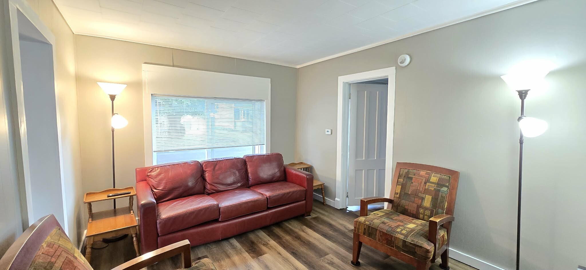 Building Photo - 17 Frank St