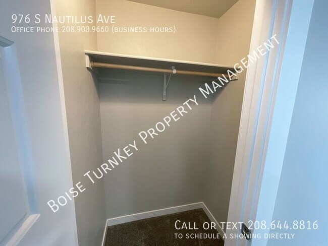 Building Photo - 976 S Nautilus Ave