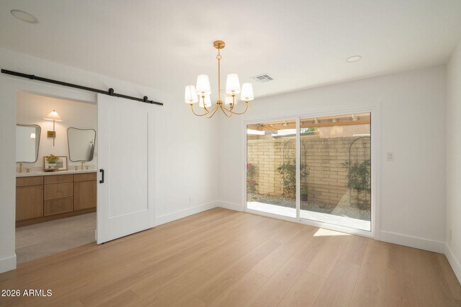 Building Photo - 7837 E Crestwood Way