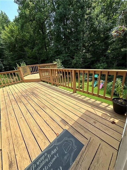 Building Photo - 3896 Northlake Creek Dr