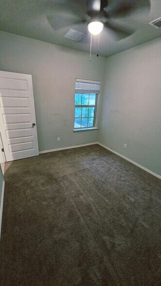Building Photo - 7863 Abbey Pl