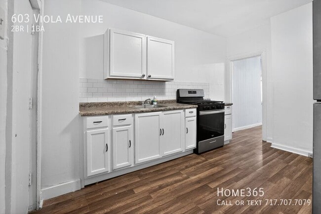 Building Photo - 603 Viola Ave