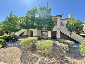 Building Photo - ABSOLUTELY STUNNING 2 BEDROOM, 2 BATHROOM CONDO LOCATED IN THE GATED COMMUNITY OF PACIFIC CREST I...