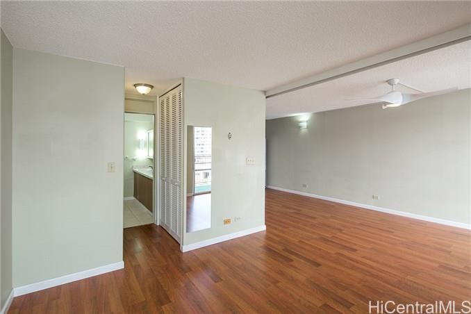 Building Photo - 1655 Makaloa St