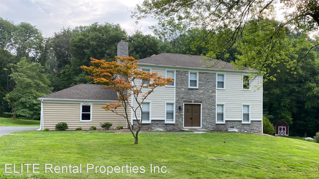 Primary Photo - 4 br, 2.5 bath House - 440 Cricket Lane