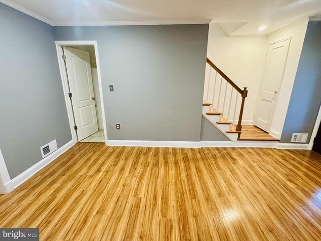 Building Photo - 4118 Buena Vista Ave