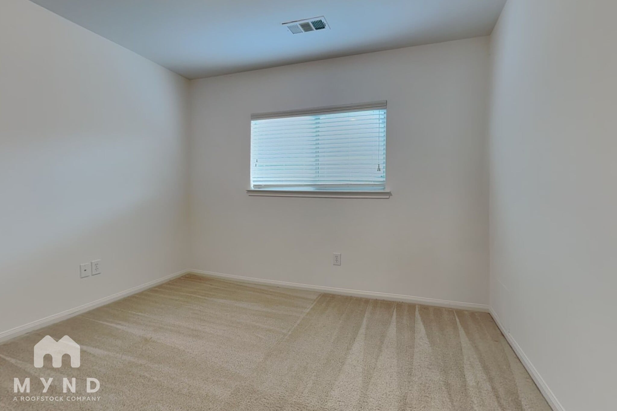 Building Photo - 14 E Sage Creek Pl