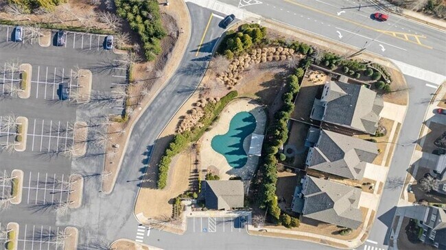 Building Photo - 204 Cardinal ln