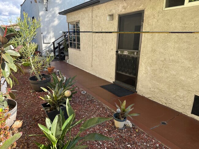 Outside - 710 Copeland Ct