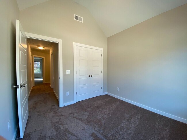 Building Photo - Home for Rent in Pinson, AL!!!! Available to View!