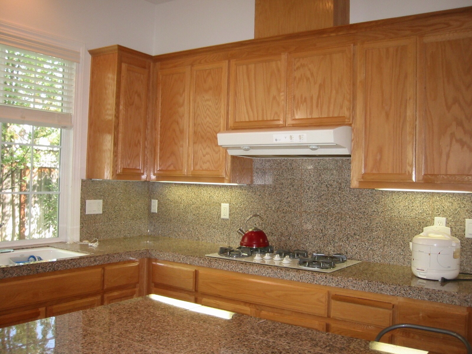 kitchen - 4431 Bangor Ct