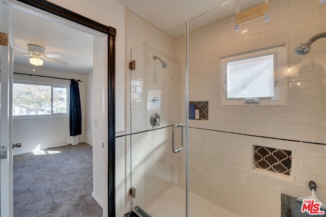 Building Photo - 8305 Colegio Dr