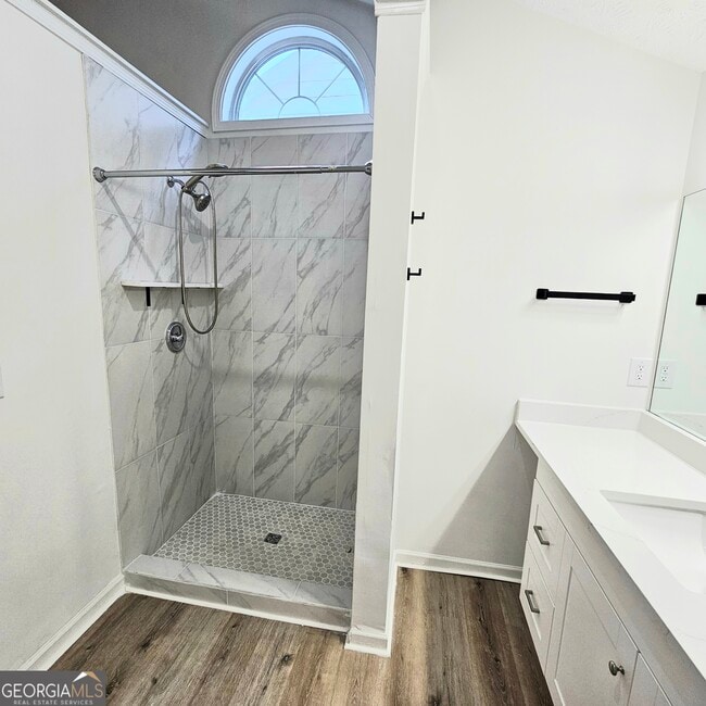 Building Photo - 1308 Gates Cir SE