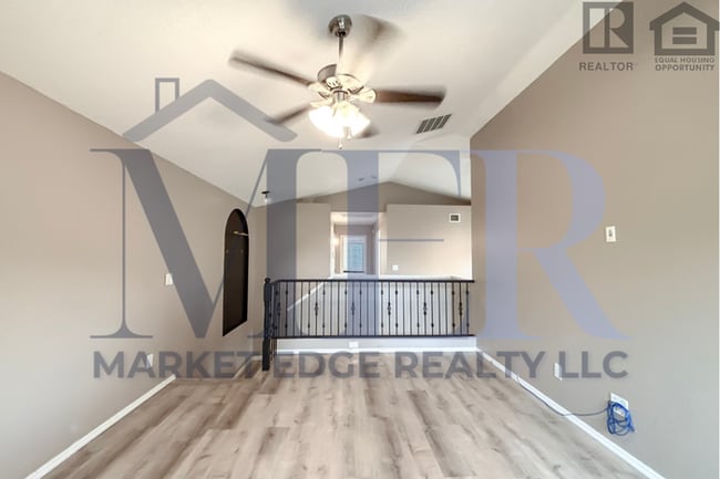 Building Photo - 3Bed/3Bath Home at Cave Creek/Greenway Rd!...