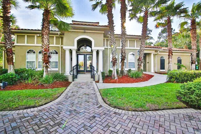 Building Photo - 420 S Villa San Marco Dr