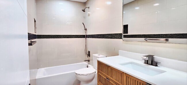 Building Photo - 11516 SW 54th St