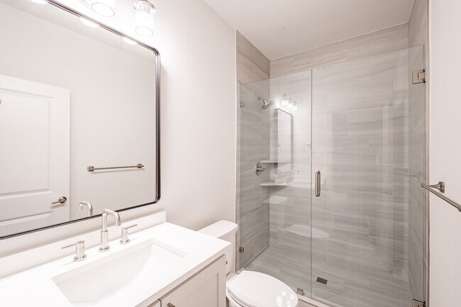 Building Photo - Perfect New Standalone 4 bed 4 bath Close to Greenville Ave & Henderson