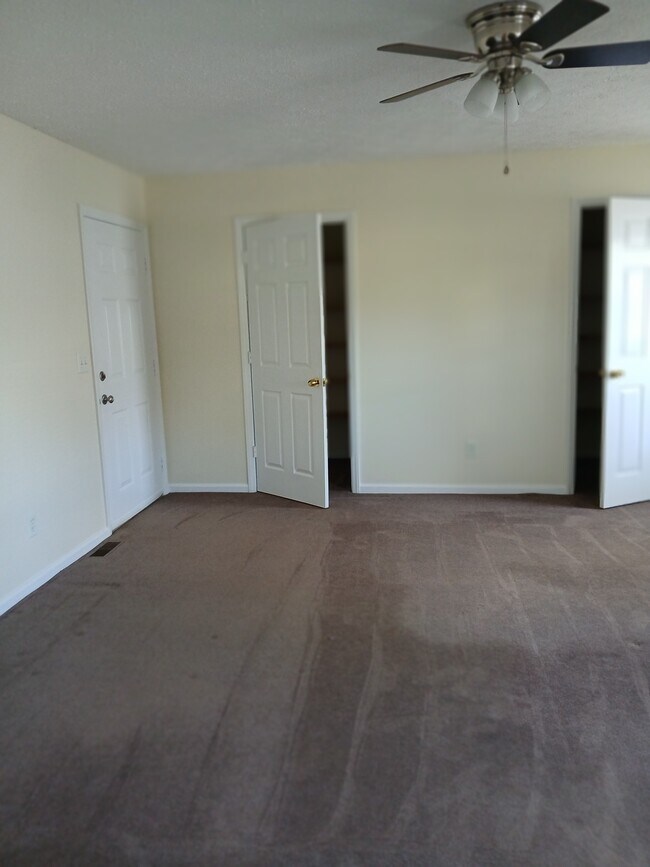 Building Photo - 339 Terry Ave