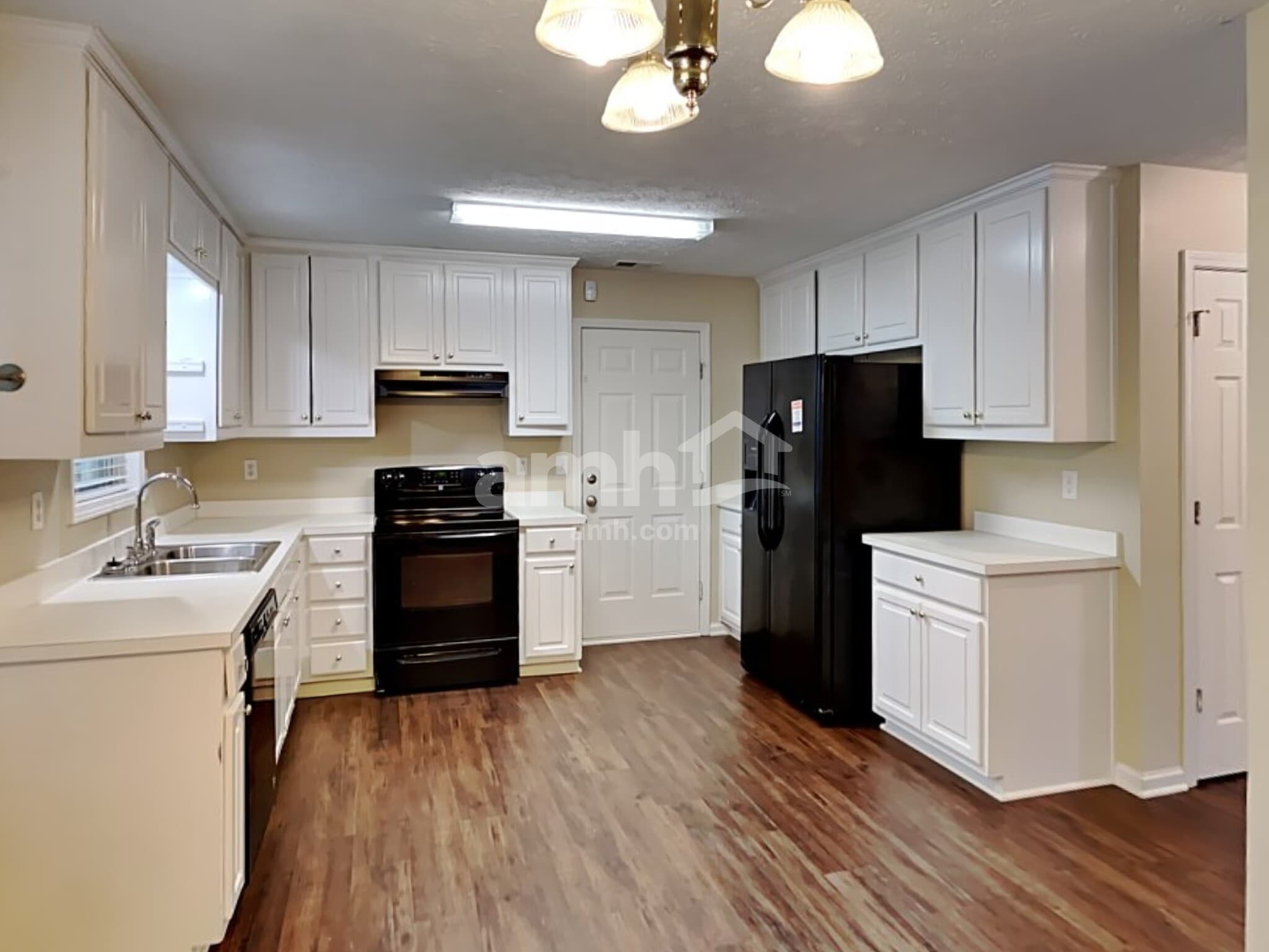 Building Photo - 2380 Sailor Ln